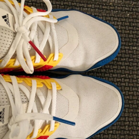 ADIDAS x LEGO Ultraboost Running Shoes Kids Youth 7 GV7732 Sneakers - Picture 5 of 11